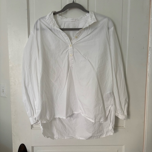 GAP Tops - GAP Classic White Cotton Shirt